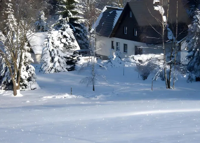 Апартаменты Gemuetliche In